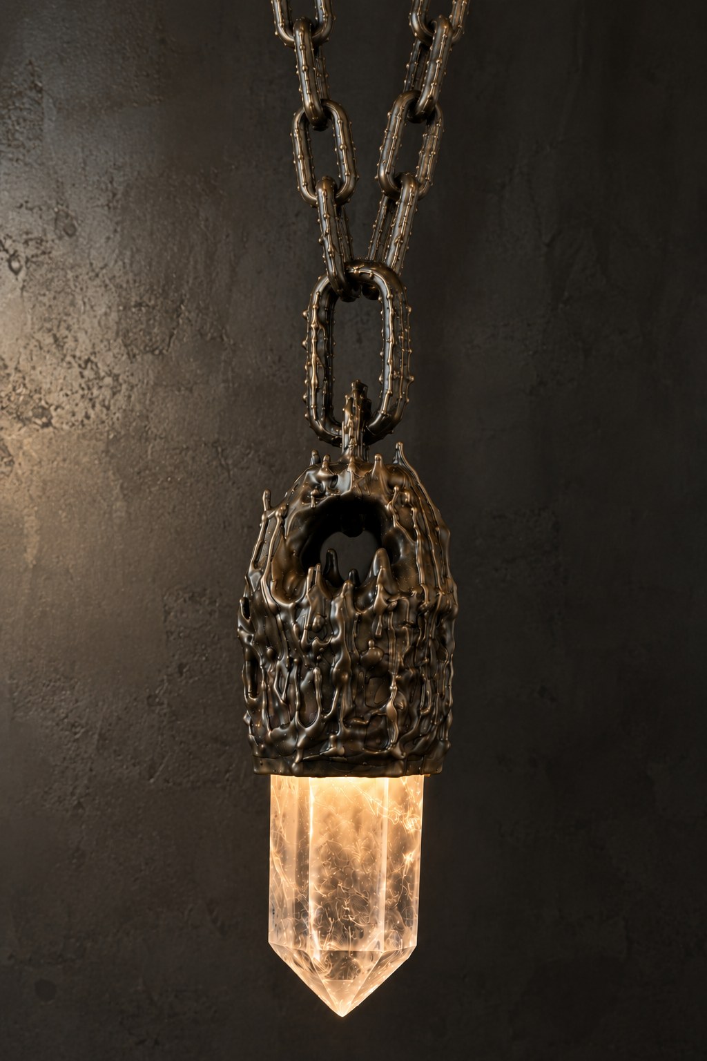 DropShine I, a pendant light with a quartz crystal